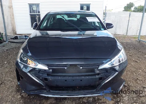 2020 Hyundai Elantra Sel z USA, uszkodzony, nr VIN 5NPD84LF8LH570384